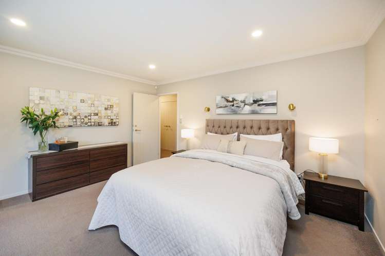 172 Pacific Drive Fitzherbert_18