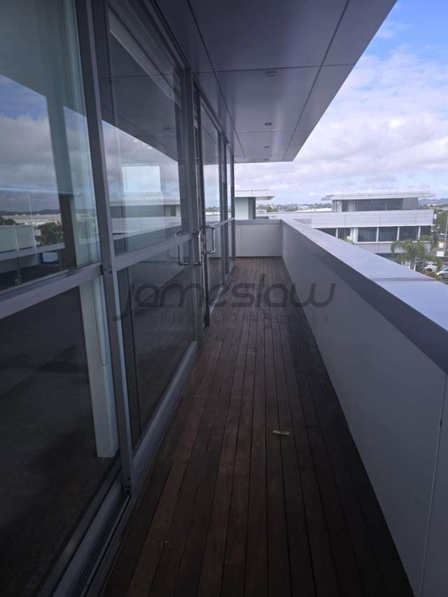 Building D4,  Top Level/59 Apollo Drive Albany_2