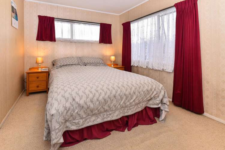 33 Heathdale Crescent Papakura_5