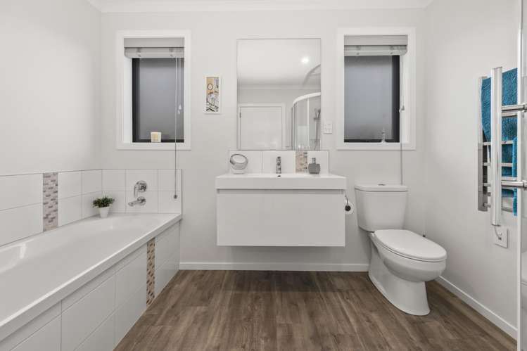 1 Mahia Lane Waikanae_14