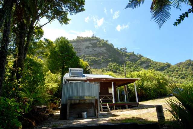 23 Horncastle Crescent Kahurangi National Park_2