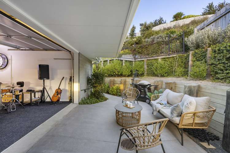 3 Kissling Terrace Pyes Pa_28