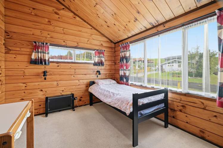 29 Kerswell Terrace Tihiotonga_13