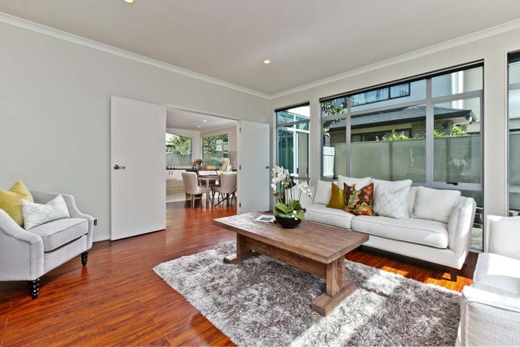 64 Medallion Drive Oteha_3