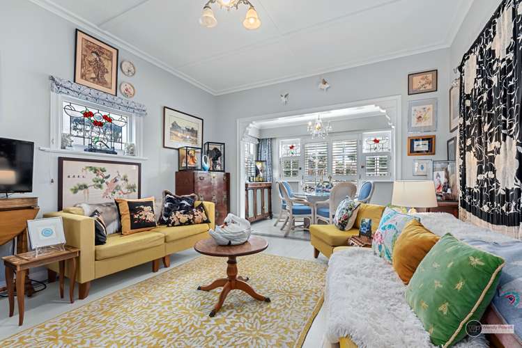 12 Collins Street Petone_17