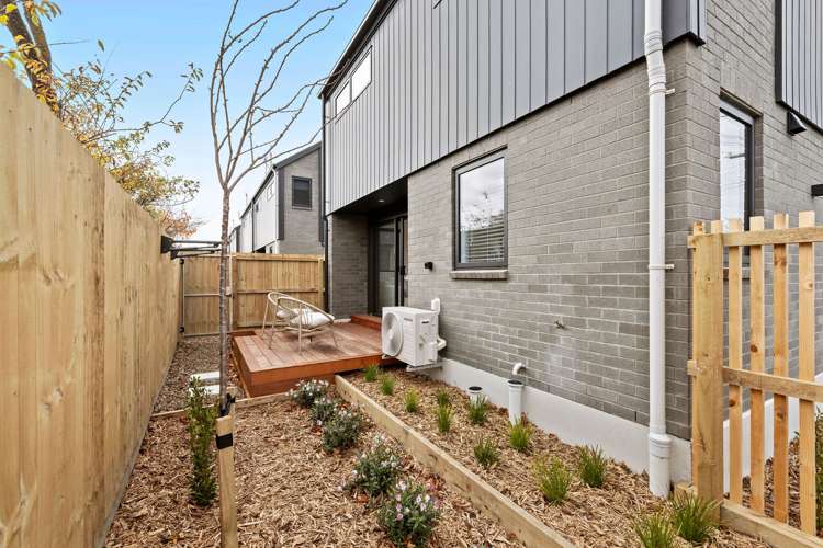 1-4/437 Worcester Street Linwood_27