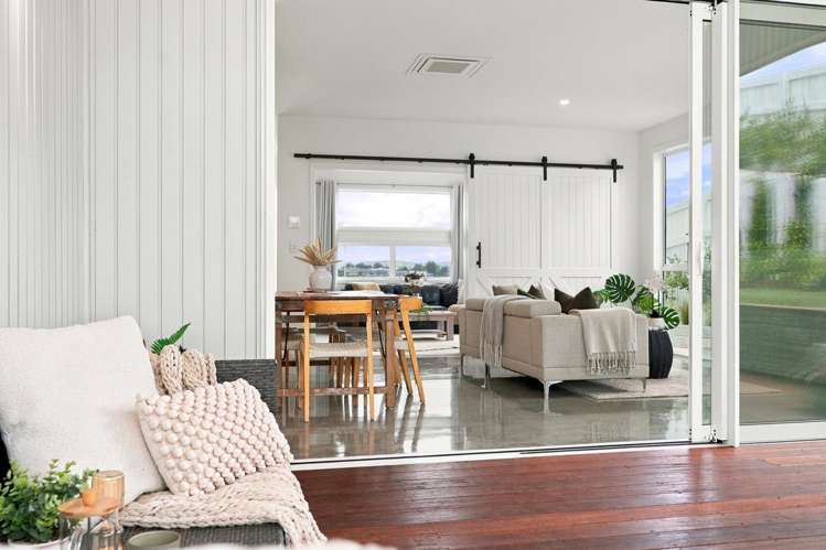79 Whakaturou Crescent Pyes Pa_14