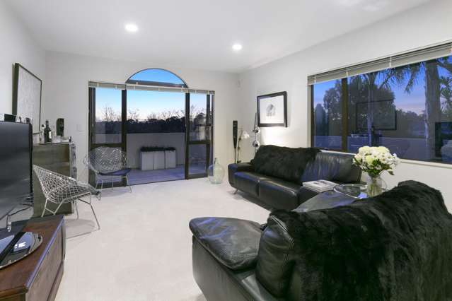 3A Richards Avenue Forrest Hill_4