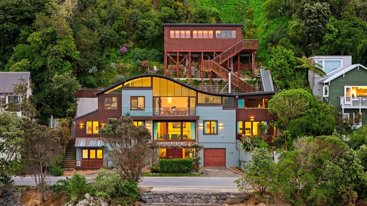 423 Karaka Bay Road_0