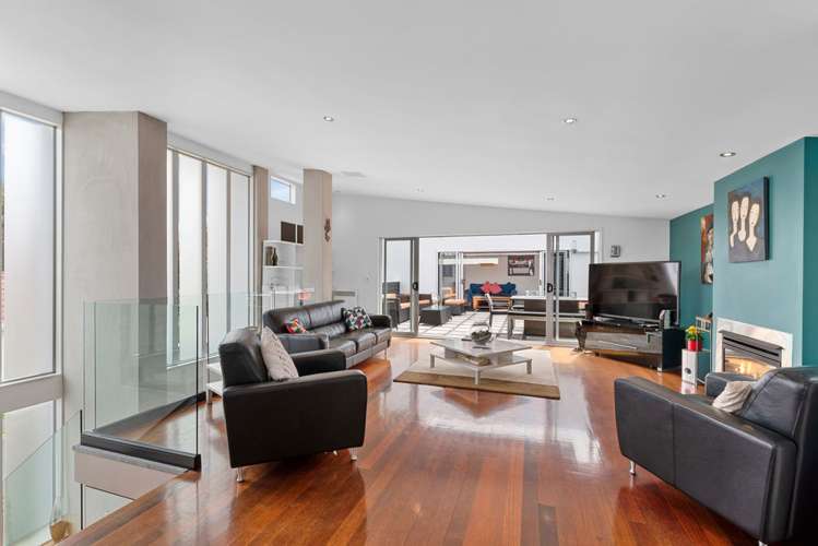 45 Williamson Avenue Belmont_11