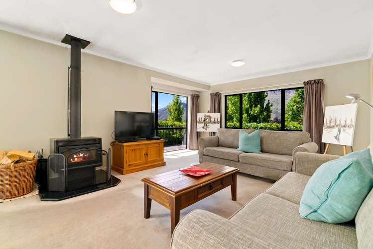 58 Ferry Hill Drive Lower Shotover_8