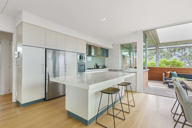 451 East Coast Road Murrays Bay_23