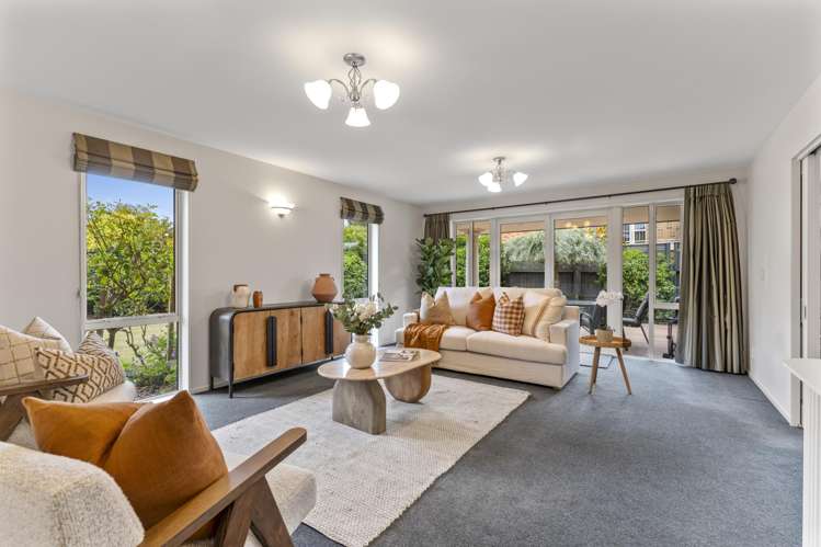 9 Saint Clair Close Harewood_7