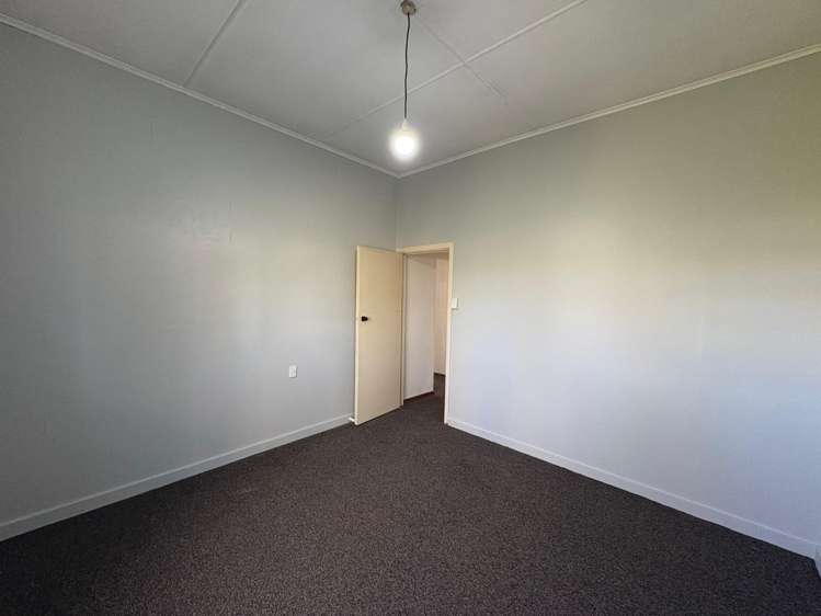 15b Robinson Avenue 2628_5
