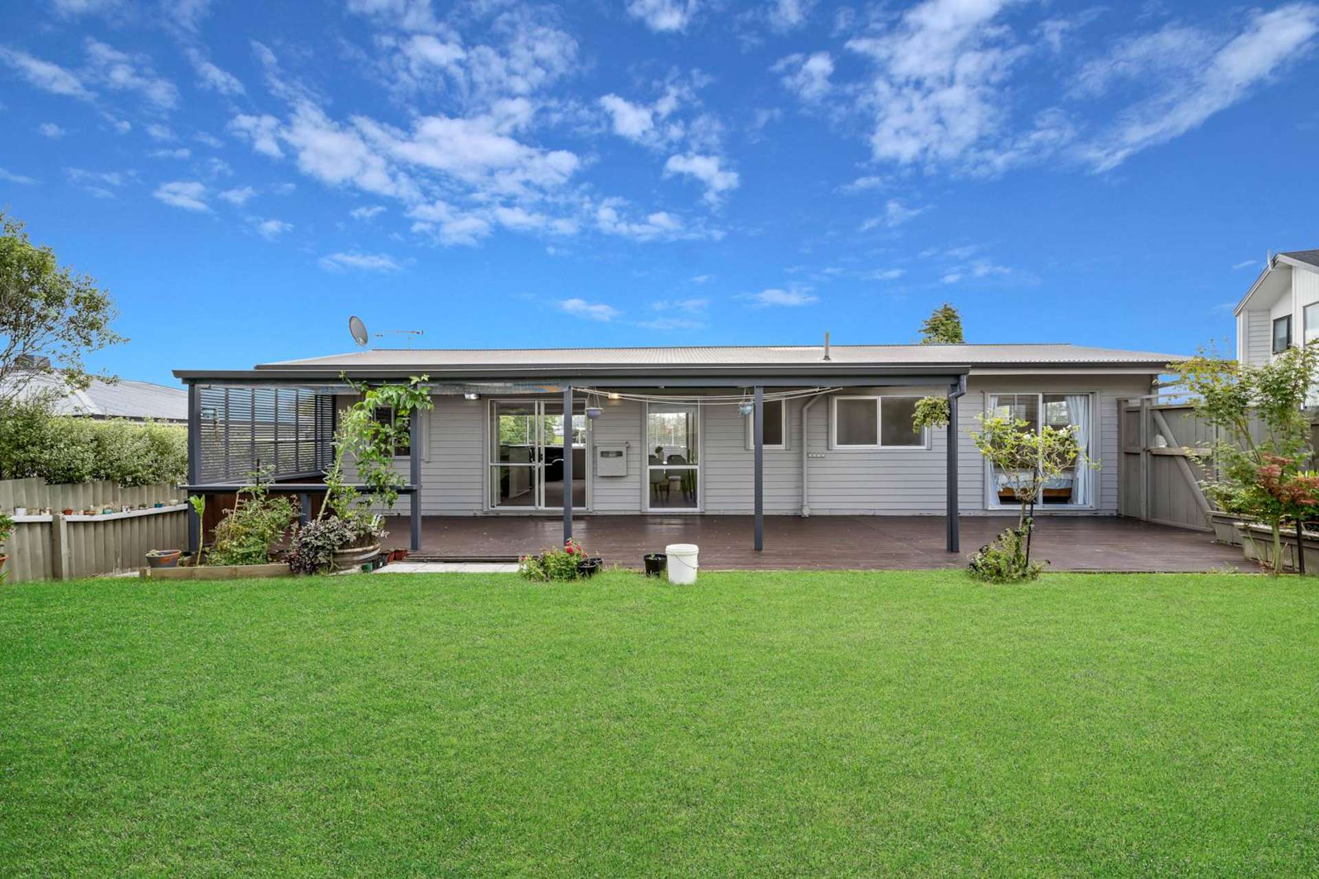 44 Bond Crescent Forrest Hill_0