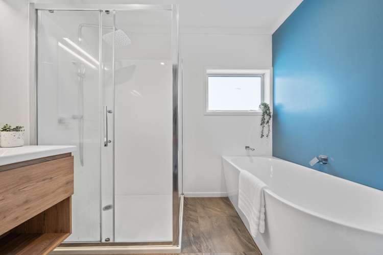 13e York Crescent Westown_10