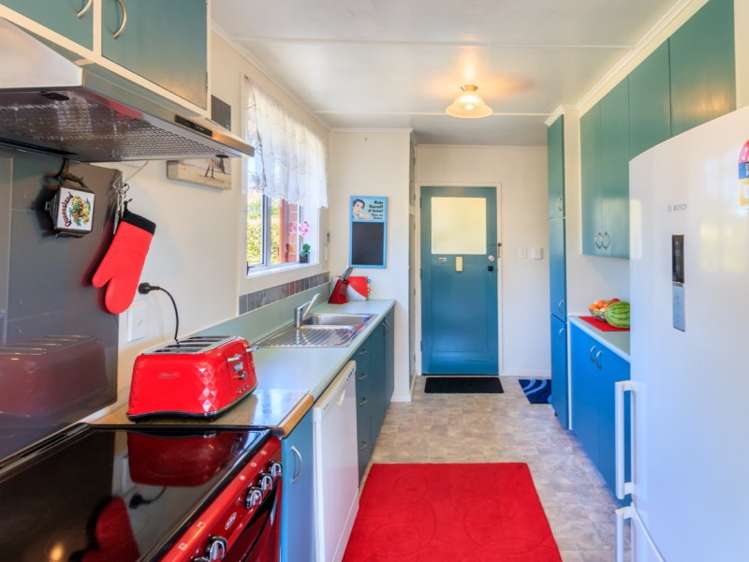 2 Pladda Street Calton Hill_5