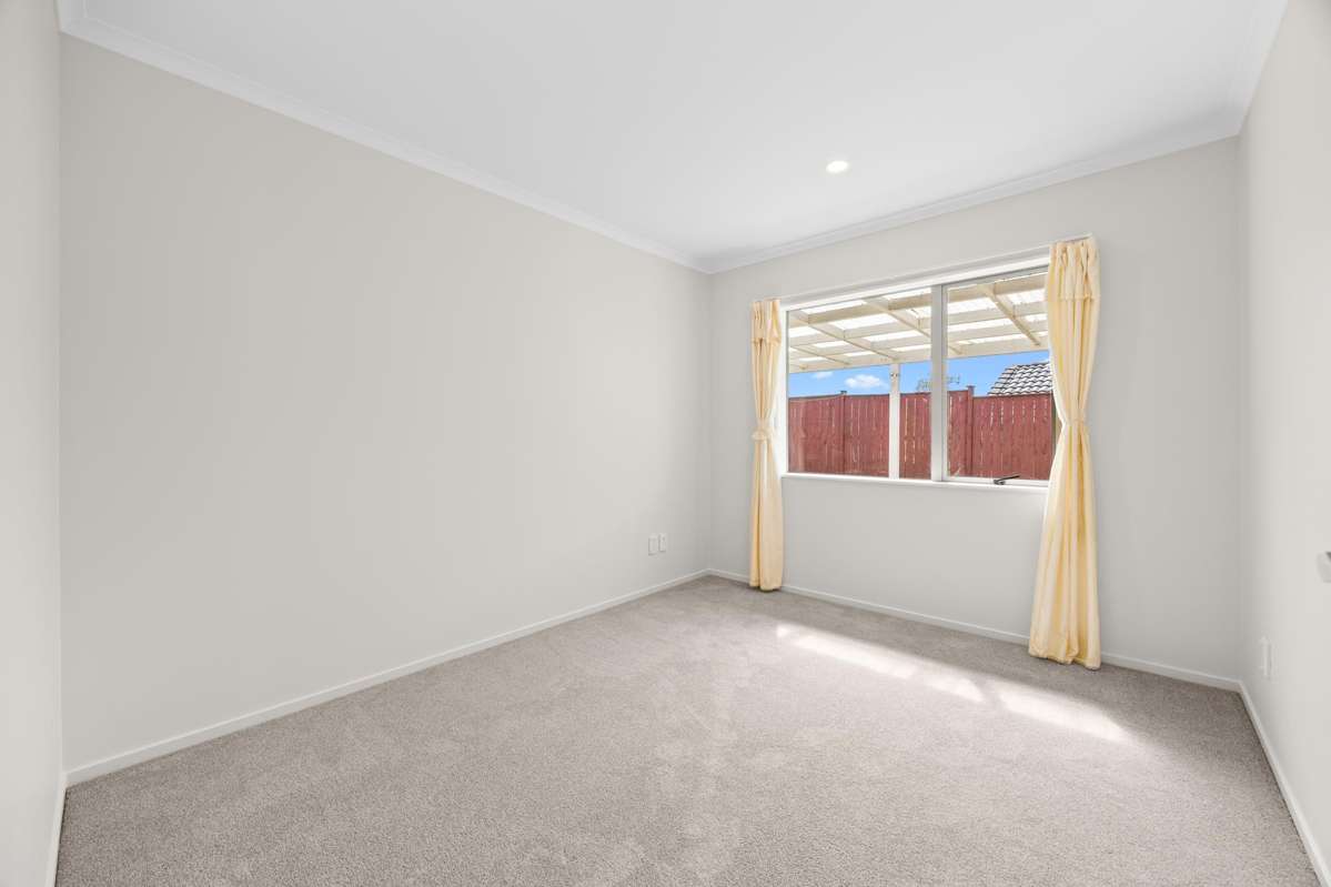 55 South Kensington Way_4