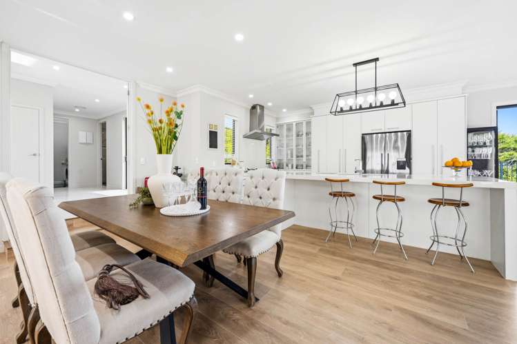 15B Regis Lane Flat Bush_13