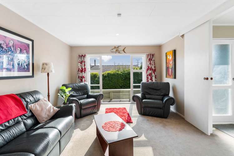 145 Chivalry Road Glenfield_8