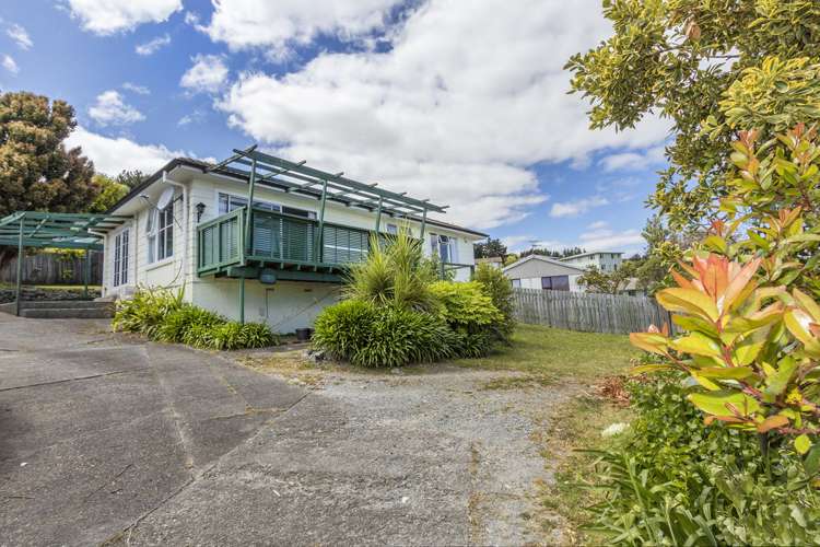 4 Omapere Street Waitangirua_0