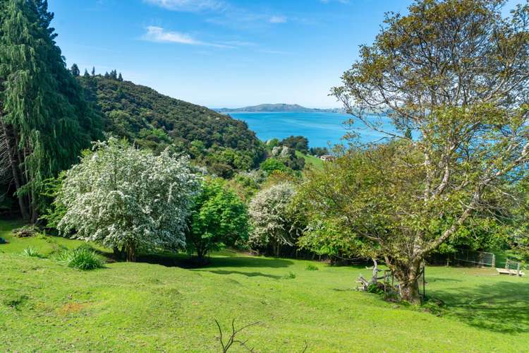 62 Reynoldstown Road Careys Bay_14