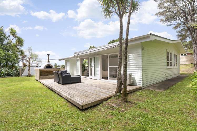246 Glengarry Road Glen Eden_2