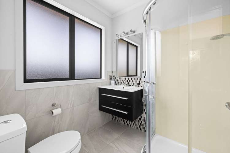 62A Osier Road Greenmeadows_16
