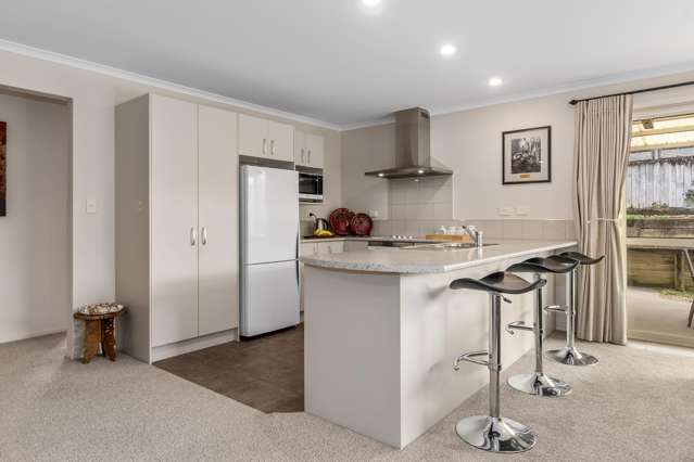 8 Maxwell Place Te Kamo_3