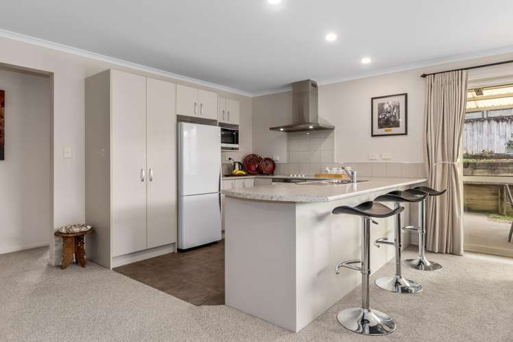 8 Maxwell Place Te Kamo_3