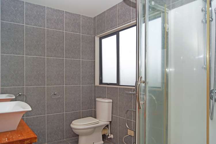 37 Sapperton Drive Henderson_11