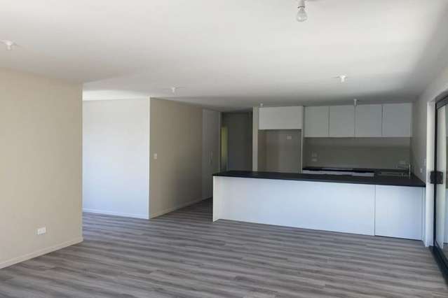 21 Paritutu Road 2164_3