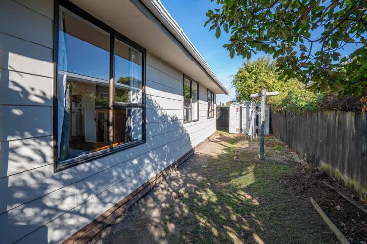 33 Lenton Street Aranui_13