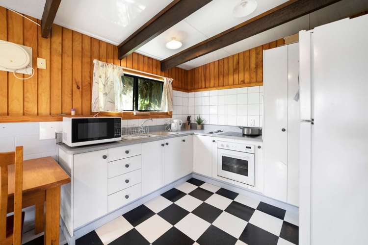 18 Montrose Street Kaiti_12