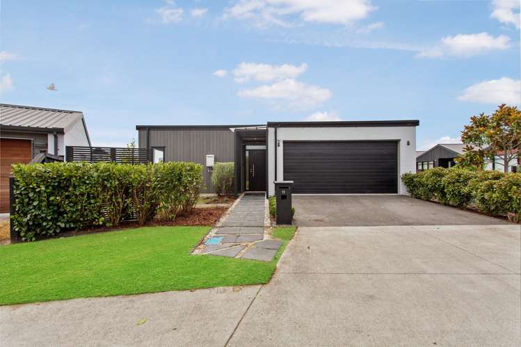 11 Parachute Crescent Papakura_21