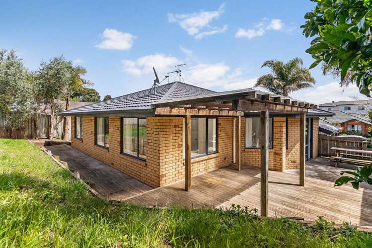 3 Marbella Crescent Oteha_22