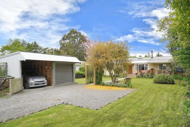 1659 Cust Road Cust_15