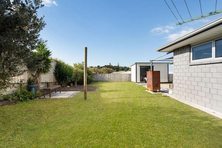 35 Fairfax Crescent Pyes Pa_16