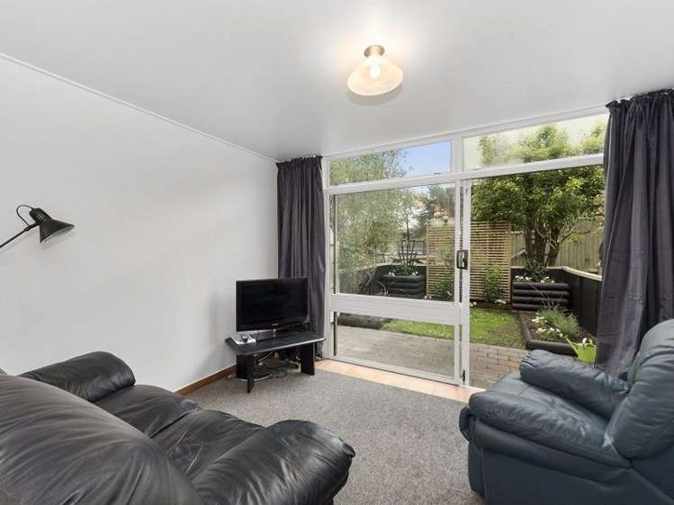 7/1 Dp Coates Street Hamilton East_3