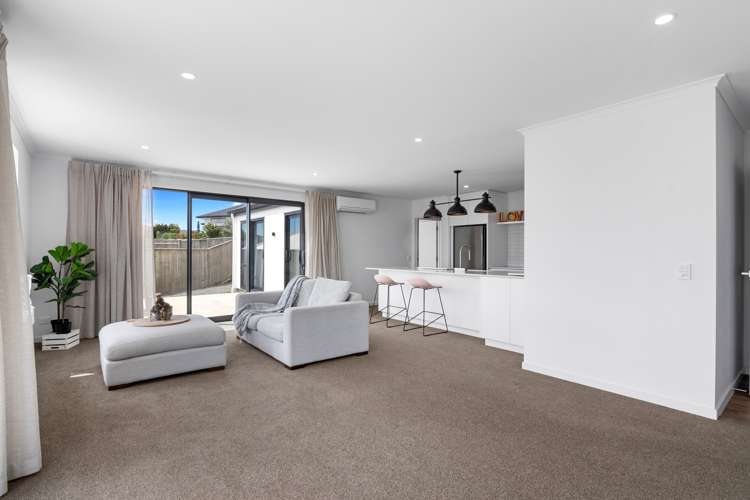 52 Katania Heights Brightwater_3