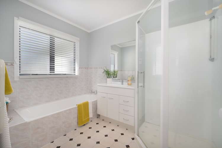 2/69 Gibraltar Street Howick_8