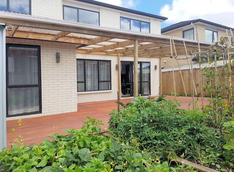 26 Rosewell Crescent Flat Bush_10