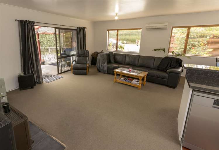 17 Queens Avenue Waikuku Beach_5