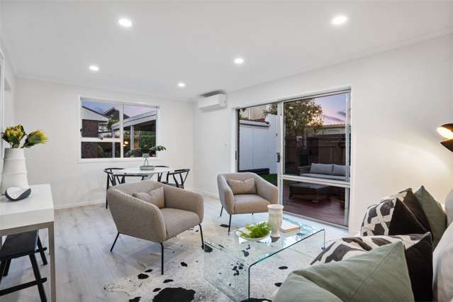 2/109a Saint Lukes Road Sandringham_2