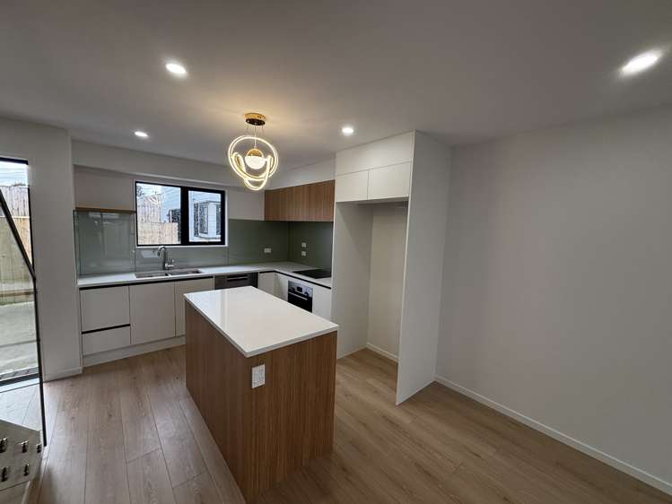 2/1 O'Connell Street Manurewa_1