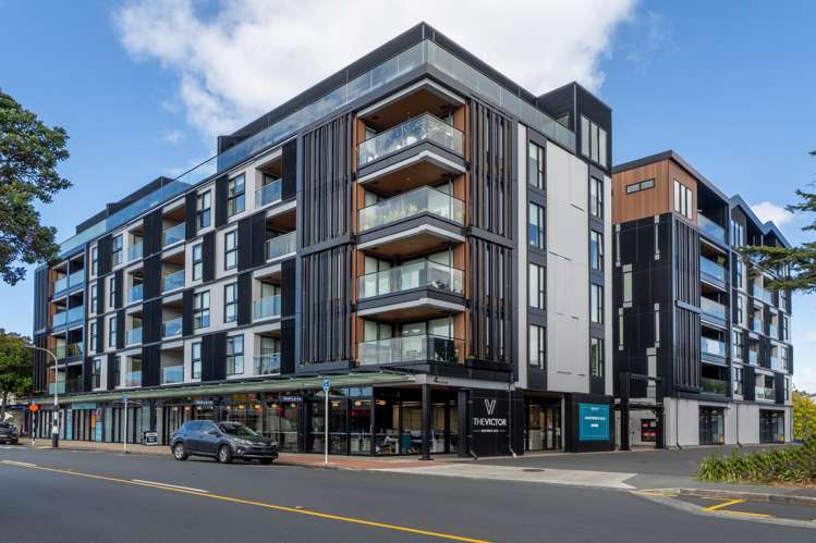208/4 Bute Road_0