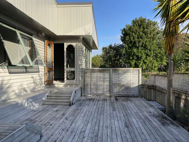 100 Forrest Hill Road Forrest Hill_3