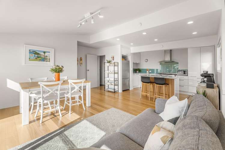 36 Hauraki Road Oneroa_7