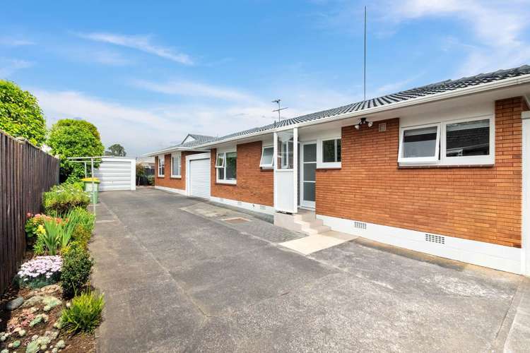 2/4 Waterloo Road Milford_14