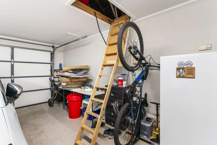 9 Corfield Way Pakuranga Heights_15